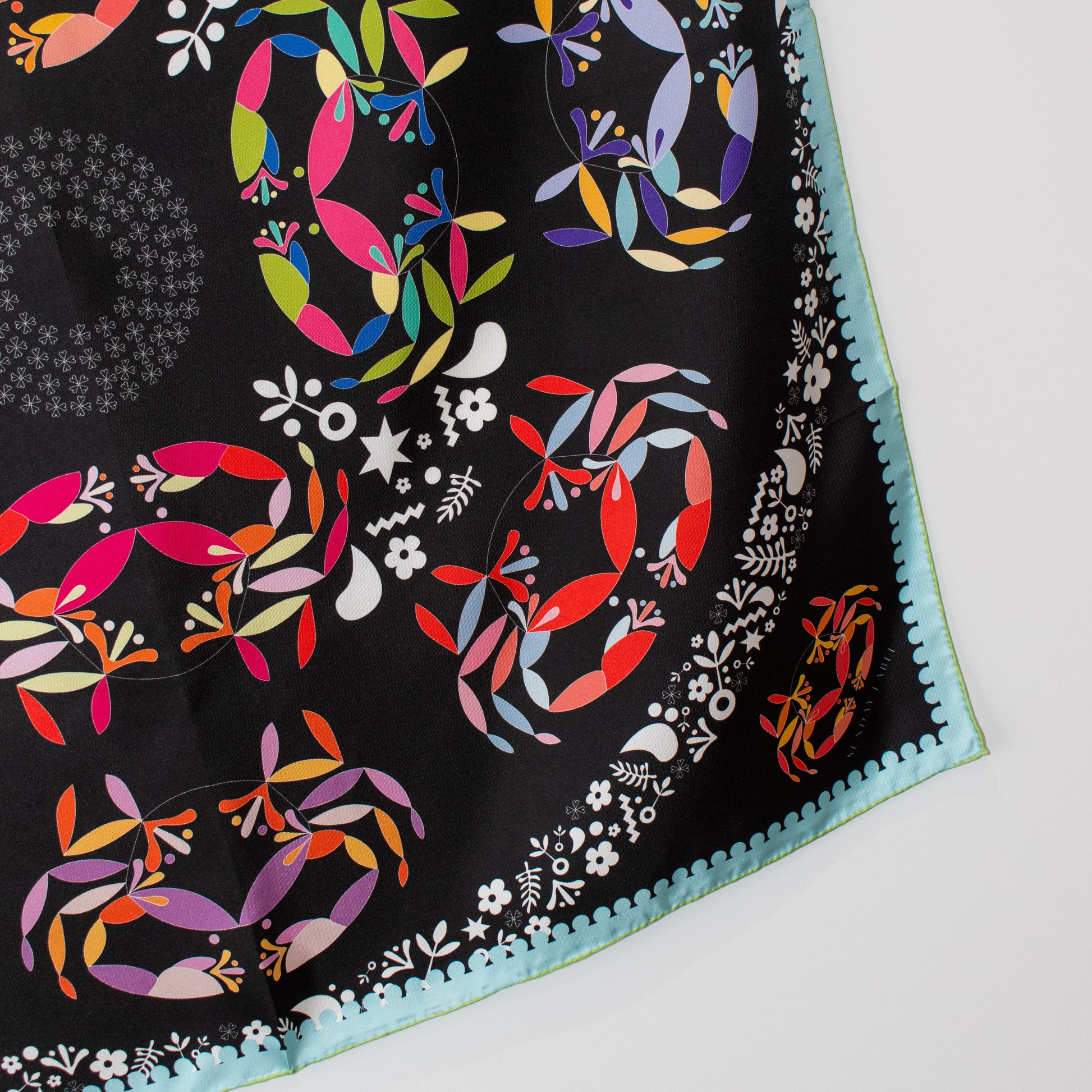 Sunday Label Silk Scarf - Vermont Winter