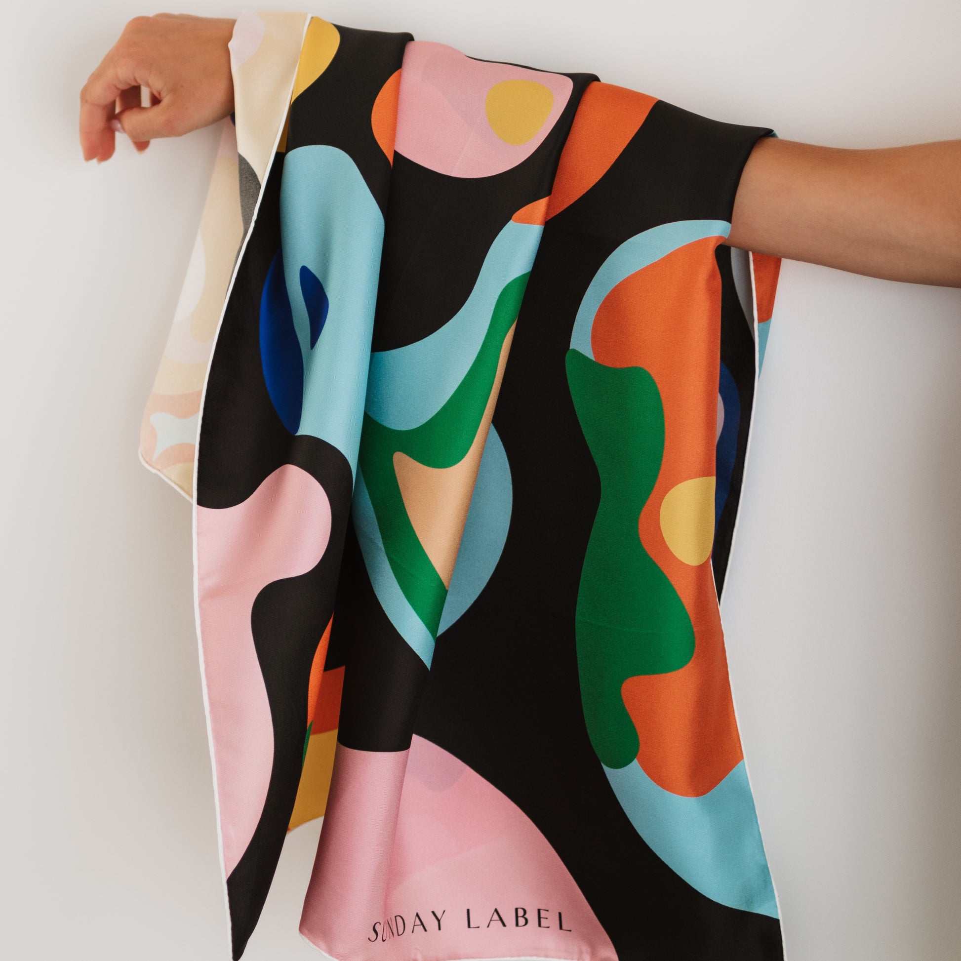 Sunday Label Silk - Beverley Bold - 90cm silk square scarf